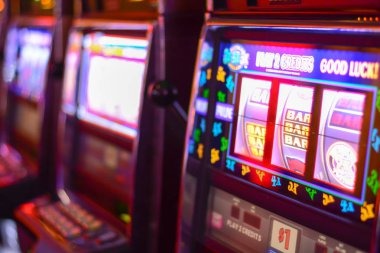 sedaptogel Lightning Roulette live dealer studio with HD camera feed showing wheel and multiplier display